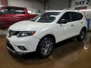 Nissan Rogue S 2.5L 4 2015