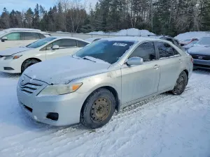 Toyota Camry BASE 2.5L 4 2010