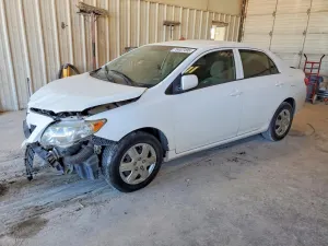 Toyota Corolla BASE 1.8L 4 2010