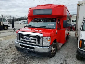 Ford Econoline 7.3L 8 2025