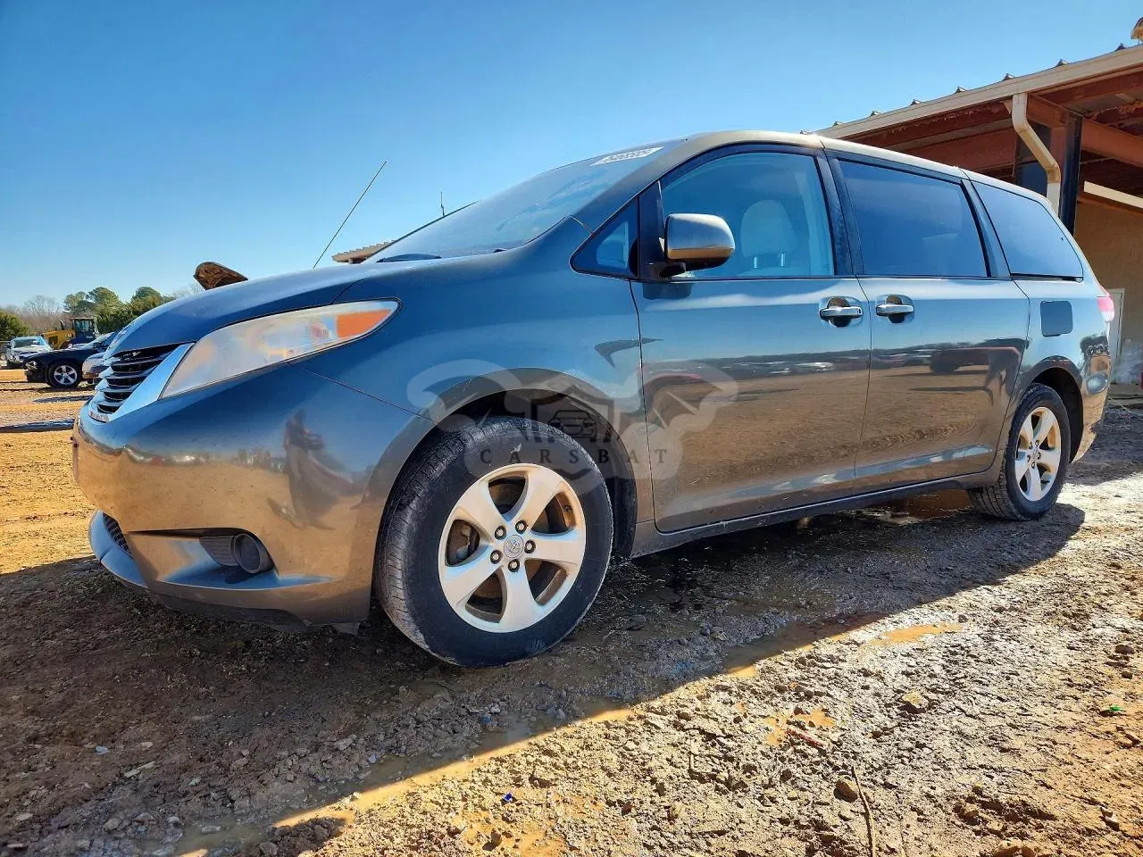 Toyota Sienna BASE 2.7L 4 2012