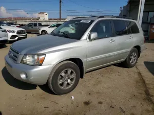 Toyota Highlander LIMITED 3.3L 6 2005