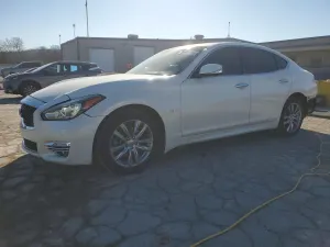 Infiniti Q70 3.7 LUXE 3.7L 6 2019