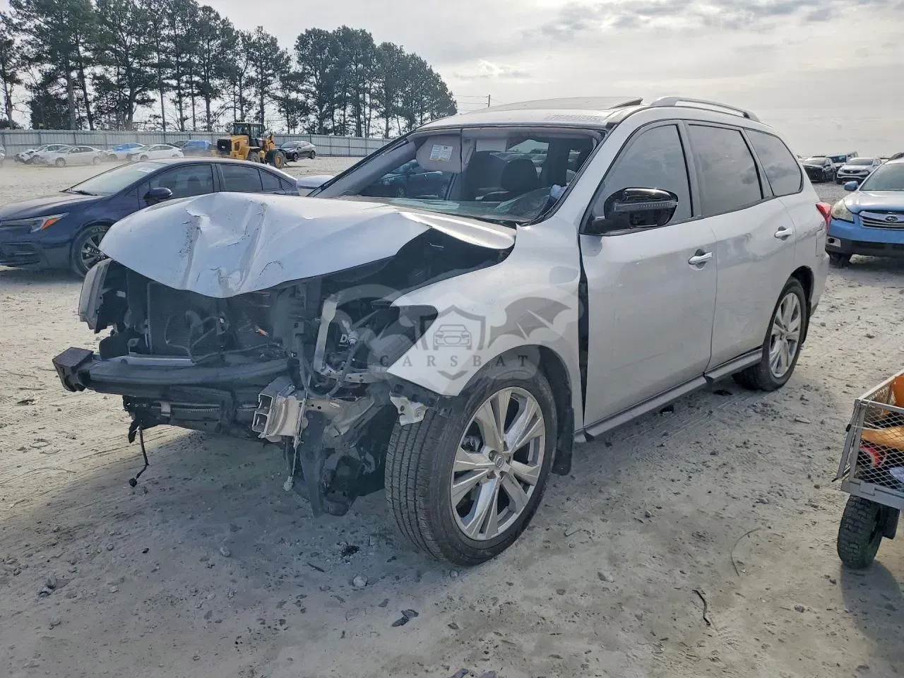 Nissan Pathfinder S 3.5L 6 2019