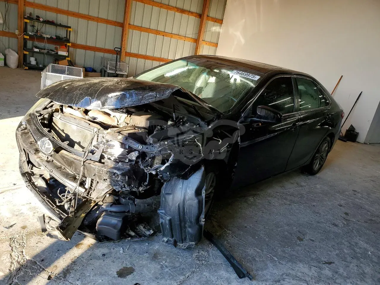 Toyota Camry LE 2.5L 4 2017