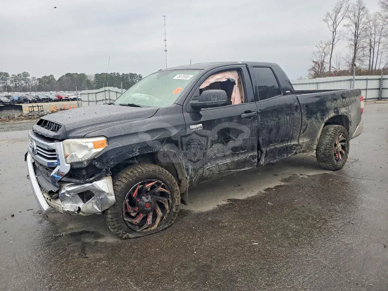 Toyota Tundra DOUBLE CAB SR 5.7L 8 2016