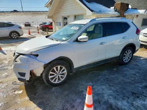 Nissan Rogue S 2.5L 4 2017