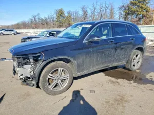Mercedes-Benz GLC 300 4MATIC 2.0L 4 2020