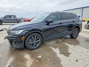 Volkswagen Tiguan SE 2.0L 4 2024