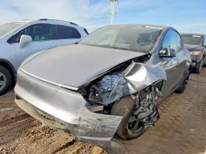 Tesla Model Y 2026