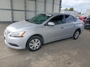 Nissan Sentra S 1.8L 4 2015