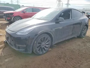 Tesla Model Y 2025