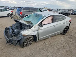 Hyundai Elantra 2.0L 4 2018