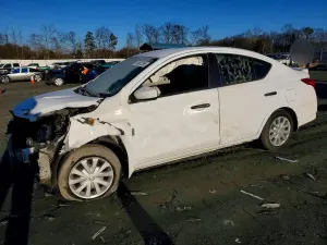 Nissan Versa S 1.6L 4 2017