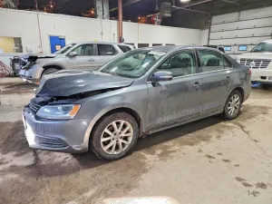 Volkswagen Jetta SE 2.5L 5 2013