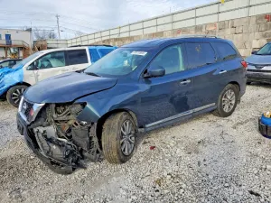 Nissan Pathfinder S 3.5L 6 2014