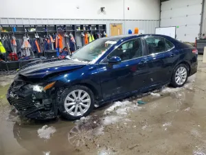 Toyota Camry L 2.5L 4 2018