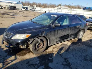 Toyota Camry BASE 2.5L 4 2011