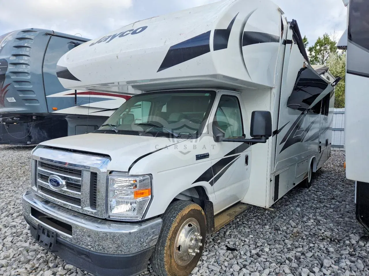 Ford E-450 7.3L 8 2023
