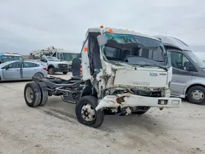 Isuzu NPR 6.0L 8 2015