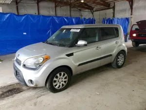 Kia Soul 2.0L 4 2013