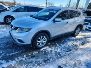 Nissan Rogue S 2.5L 4 2015