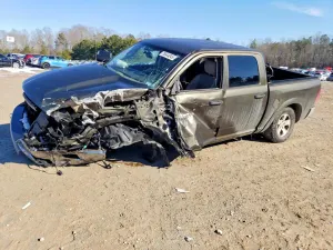Dodge RAM SLT 5.7L 8 2012