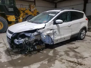 Ford Escape SEL 1.6L 4 2013