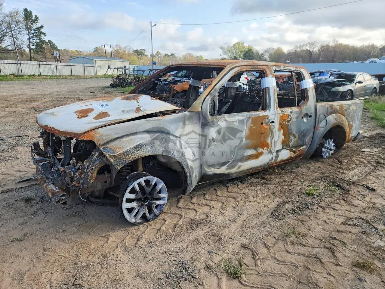 Nissan Frontier 3.8L 6 2021