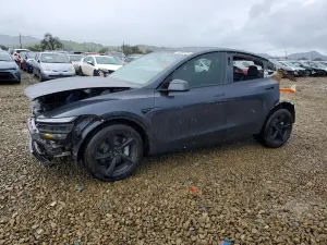 Tesla Model Y 2026