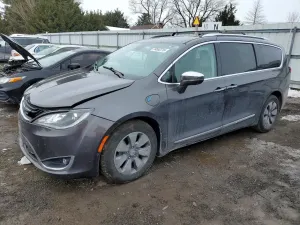 Chrysler Pacifica HYBRID LIMITED 3.6L 6 2018