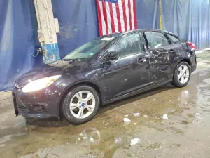 Ford Focus SE 2.0L 4 2013
