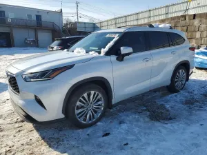 Toyota Highlander L 2.4L 4 2023