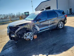 Ford Explorer LIMITED 2.3L 4 2024