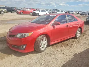 Toyota Camry BASE 2.5L 4 2012