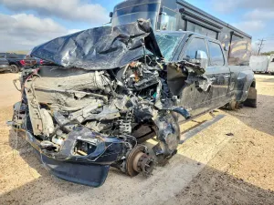 Ford F-350 SUPER DUTY 6.7L 8 2022