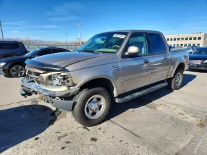 Ford F-150 SUPERCREW 5.4L 8 2001