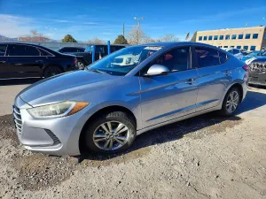 Hyundai Elantra SE 2.0L 4 2017