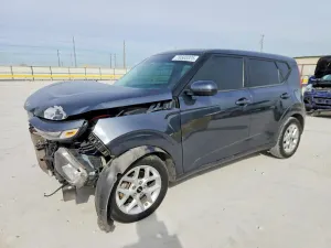 Kia Soul LX 2.0L 4 2022