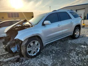 GMC Acadia DENALI 3.6L 6 2014