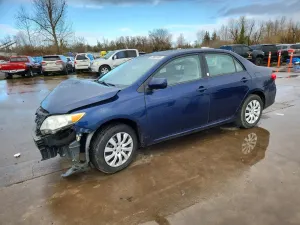 Toyota Corolla BASE 1.8L 4 2012