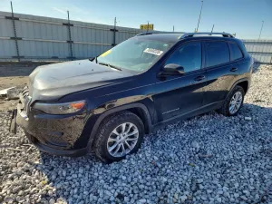 Jeep Cherokee LATITUDE 2.4L 4 2020