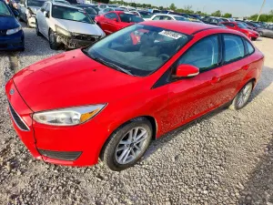 Ford Focus SE 2.0L 4 2017