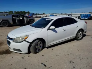Chevrolet Malibu 1LT 2.5L 4 2015