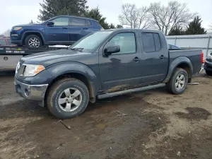 Nissan Frontier CREW CAB SE 4.0L 6 2010
