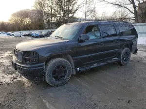 GMC Yukon DENALI 6.0L 8 2003