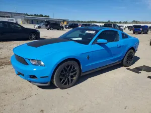 Ford Mustang 3.7L 6 2012