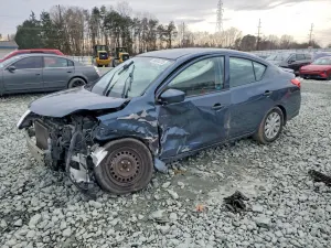 Nissan Versa S 1.6L 4 2017