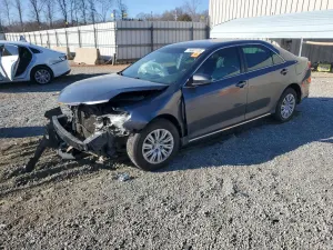 Toyota Camry BASE 2.5L 4 2012