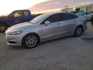 Ford Fusion SE 2.5L 4 2015